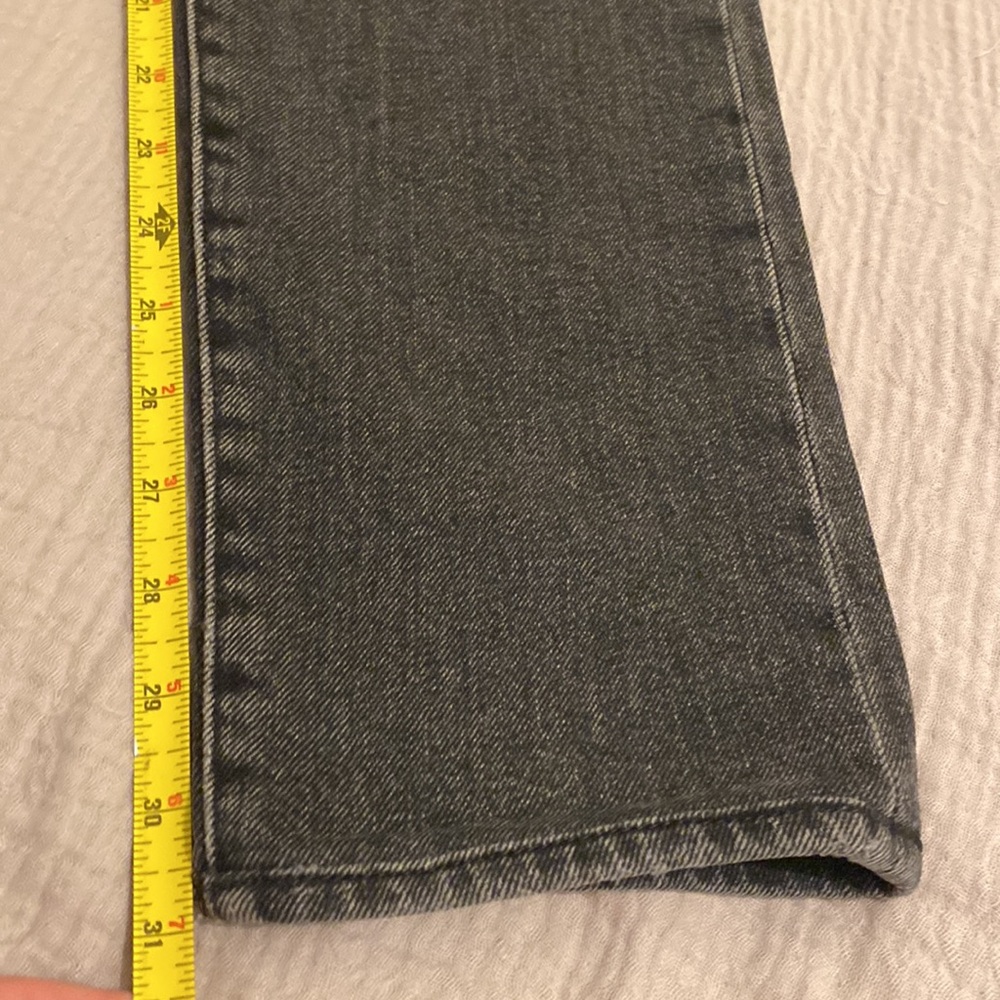 Baldwin Men's Dark Slim Jeans. Size 32 - Picture 9 of 10